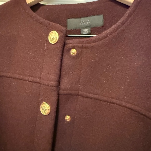Zara Gold-Button Round-Neck Jacket in Deep Burgundy - Picture 5 of 6